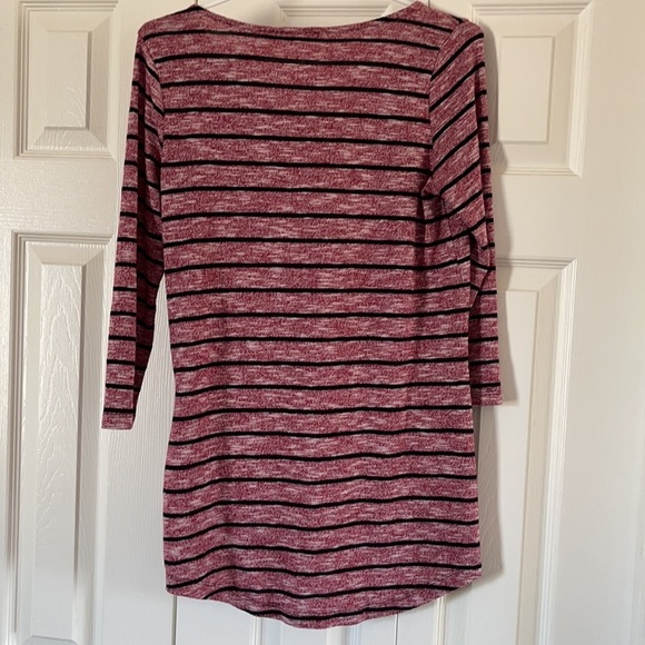 Super cute Ricki’s long shirt size S 🥰🥰 - Picture 2 of 2